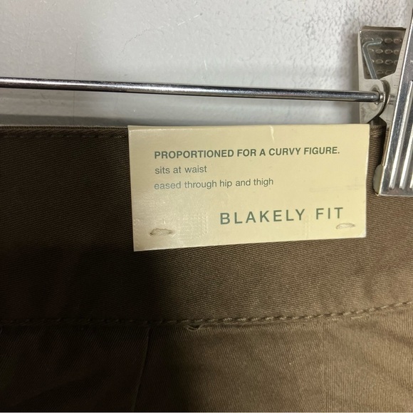 NWT Eddie Bauer Blakely fit pants brown size 20 tall - Picture 4 of 7